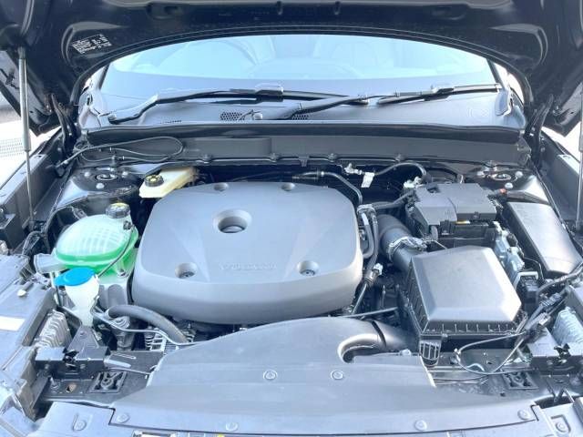 Volvo XC40 2019-01 19108-18