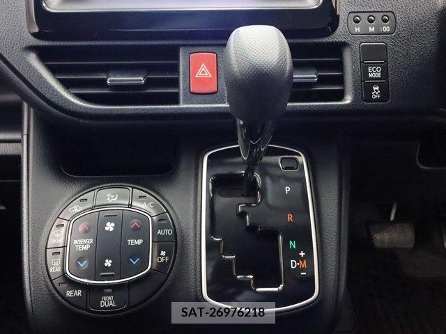 Toyota NOAH 2014-11 256033-13