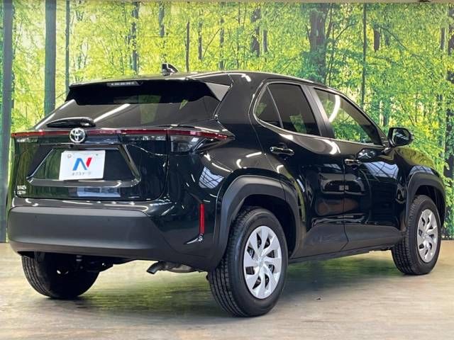 Toyota YARIS CROSS 2023-03 185511-17