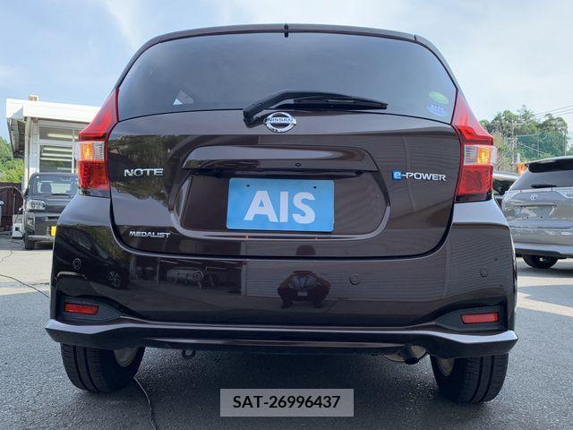 Nissan NOTE 2018-08 340816-6