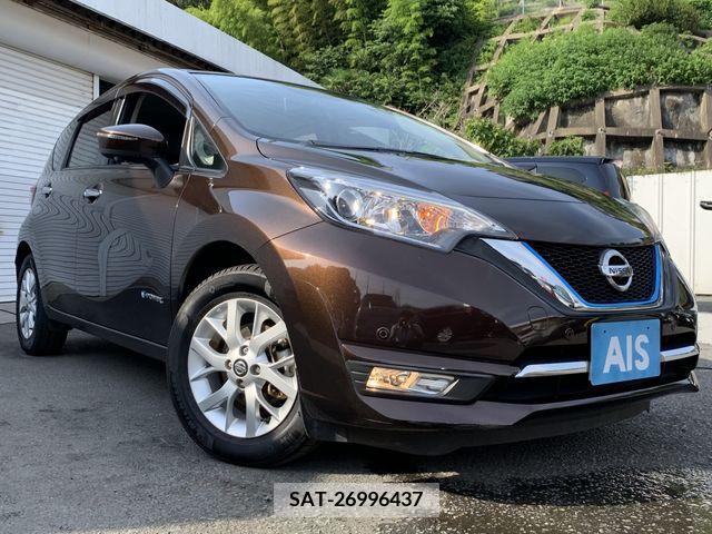 Nissan NOTE 2018-08 340816-4
