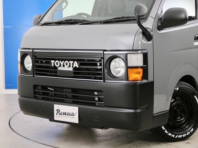 Toyota HIACE VAN 2018-01 15216-7