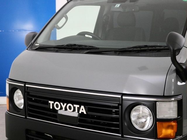 Toyota HIACE VAN 2018-01 15216-8