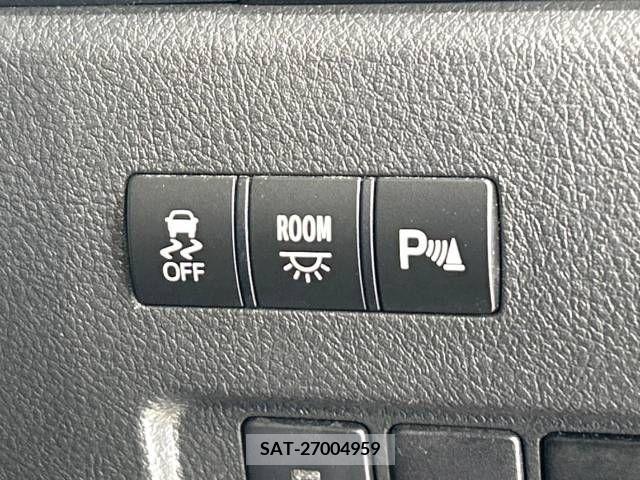 Toyota VELLFIRE 2013-06 222700-7