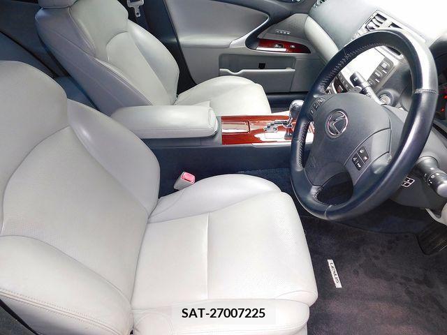 Lexus IS 2006-07 304422-1
