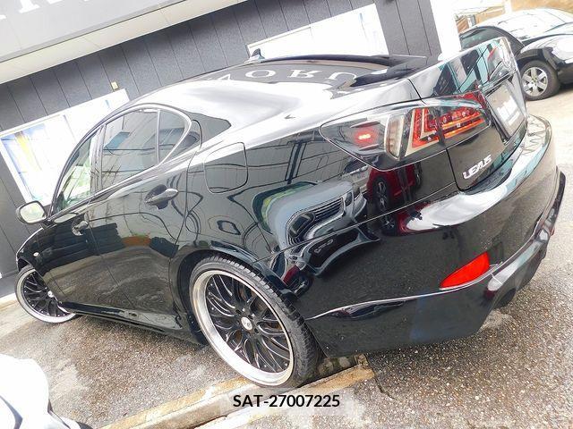 Lexus IS 2006-07 304422-2