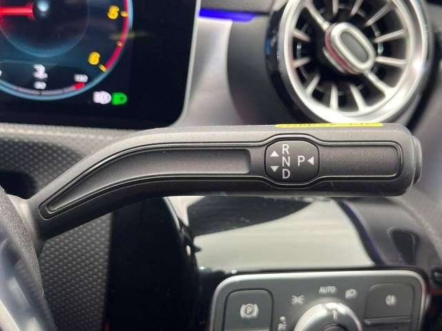Mercedes Benz CLA-CLASS 2020-01 190116-10