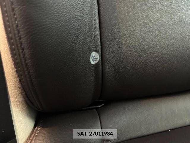Volvo V40 2013-09 288644-12