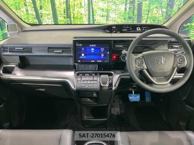 Honda e 2019-12 332400-1
