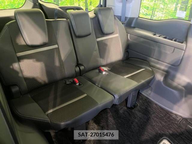 Honda e 2019-12 332400-10