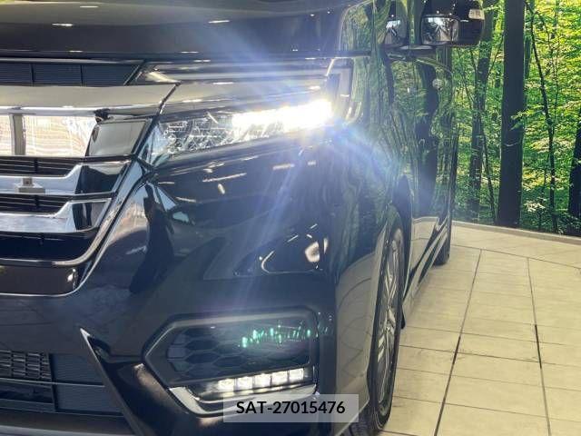 Honda e 2019-12 332400-13