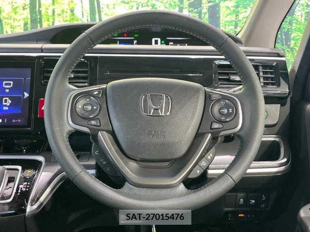 Honda e 2019-12 332400-12