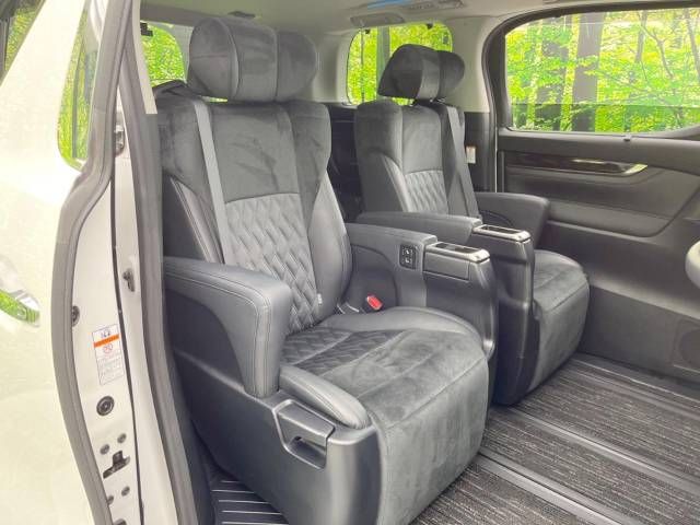 Toyota VELLFIRE 2015-12 184335-12