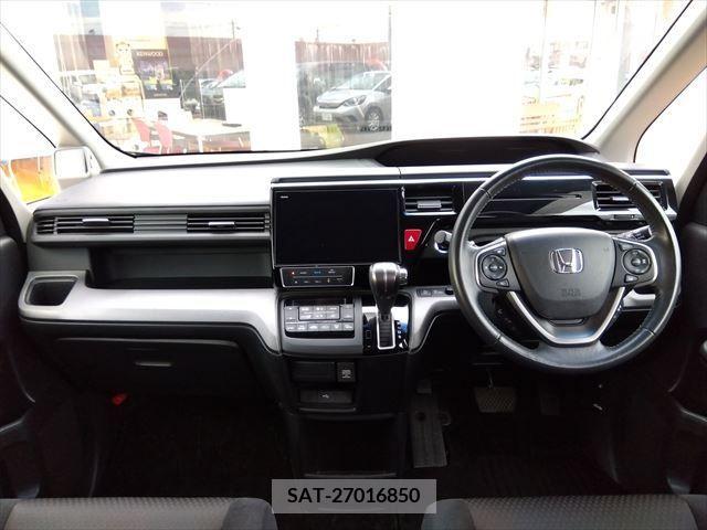 Honda e 2019-06 350647-1
