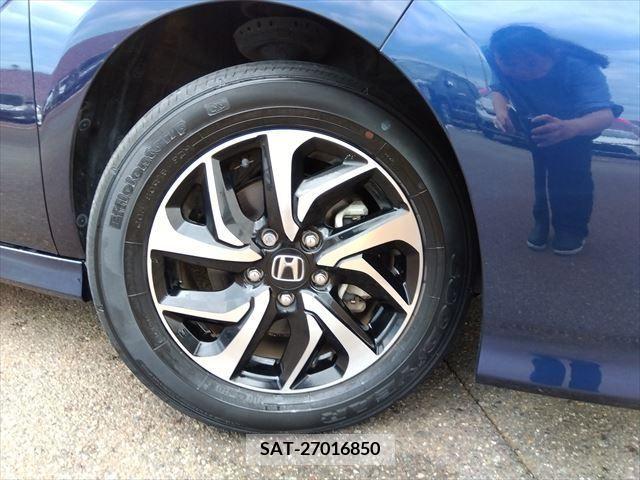 Honda e 2019-06 350647-3