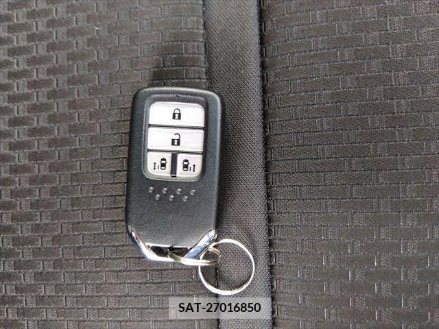 Honda e 2019-06 350647-13
