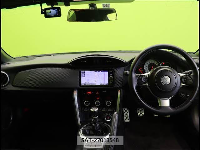Toyota 86 2017-11 258605-2