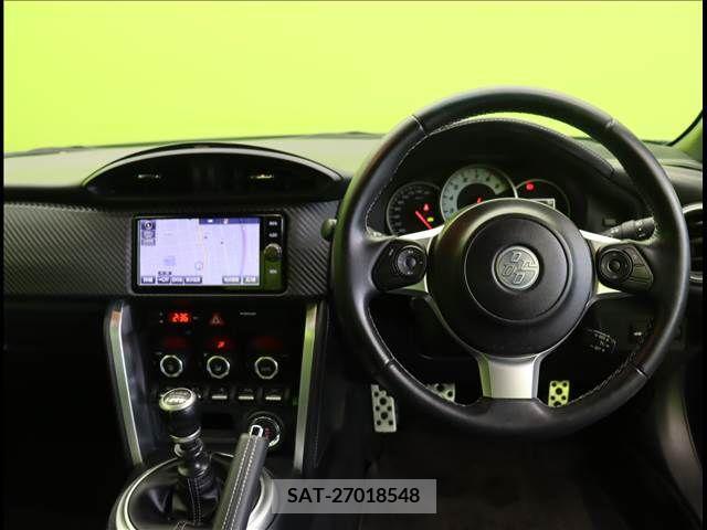 Toyota 86 2017-11 258605-18