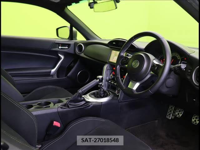 Toyota 86 2017-11 258605-17