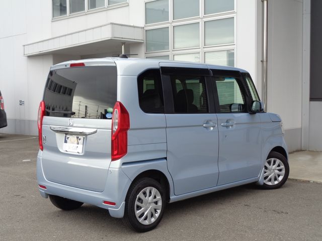 Honda N BOX 2018-10 189866-2