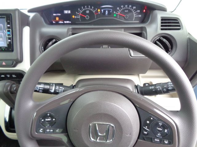 Honda N BOX 2018-10 189866-4