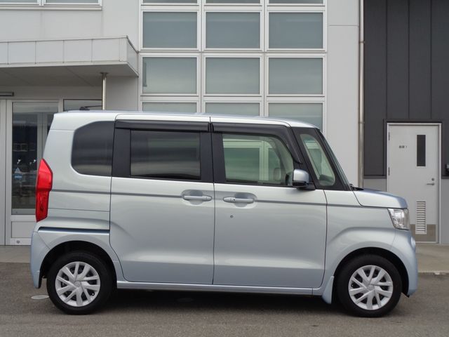 Honda N BOX 2018-10 189866-18