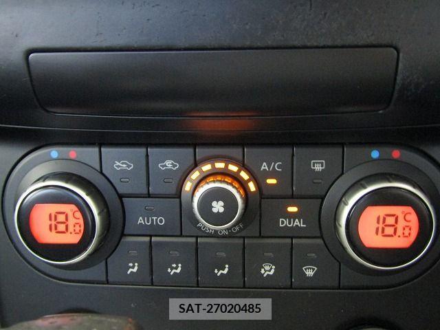 Nissan DUALIS 2010-02 267687-14