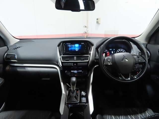 Mitsubishi ECLIPSE CROSS 2018-09 12924-2