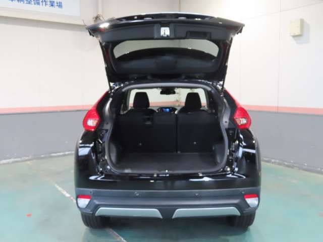 Mitsubishi ECLIPSE CROSS 2018-09 12924-7