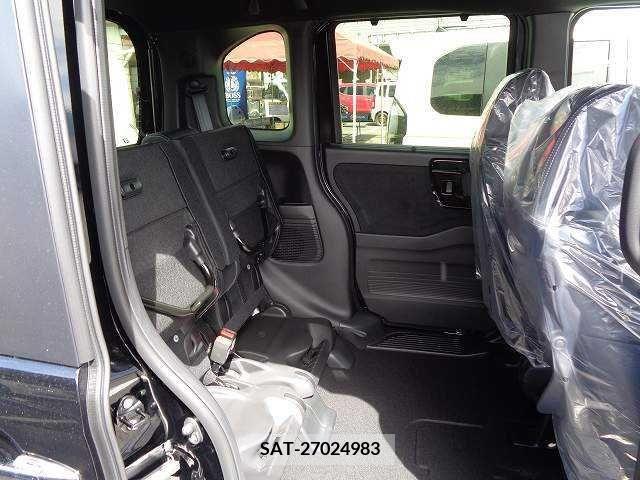 Honda N BOX 2022-10 203834-15
