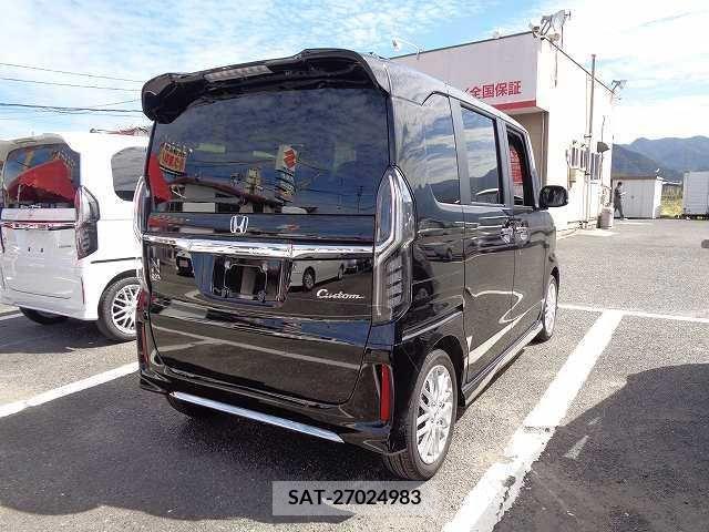 Honda N BOX 2022-10 203834-2