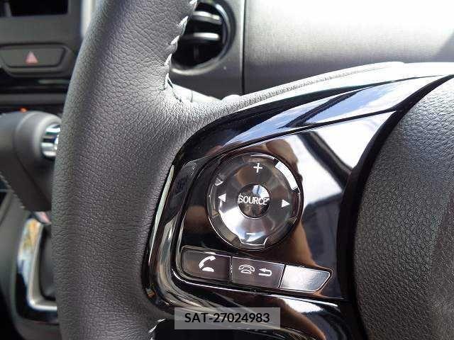 Honda N BOX 2022-10 203834-9