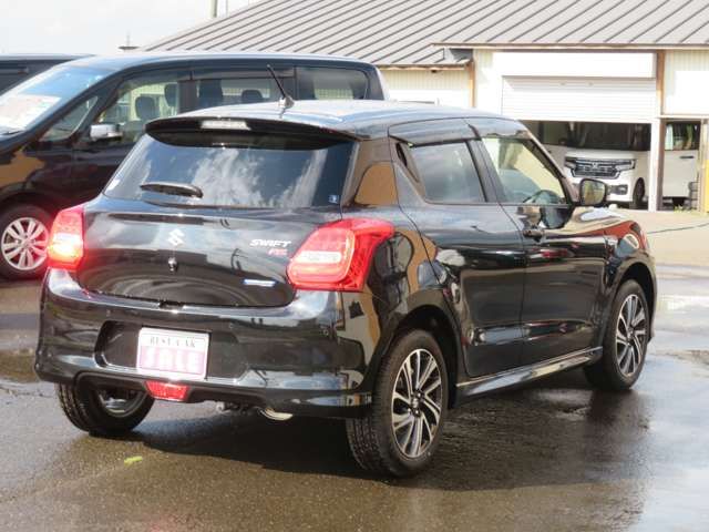 Suzuki SWIFT 2023-05 21147-4