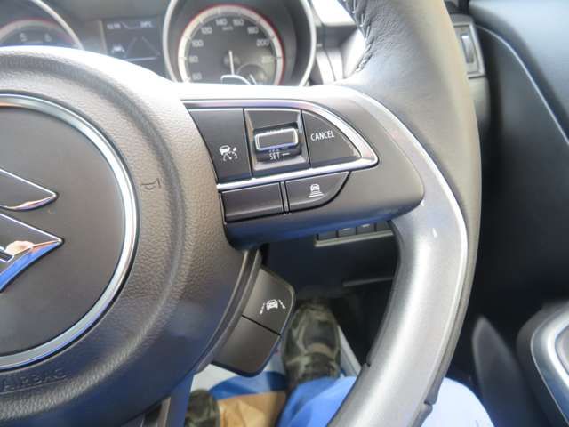 Suzuki SWIFT 2023-05 21147-7