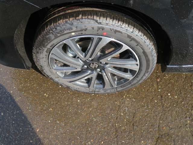 Suzuki SWIFT 2023-05 21147-9