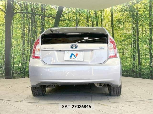 Toyota PRIUS 2012-03 366409-15