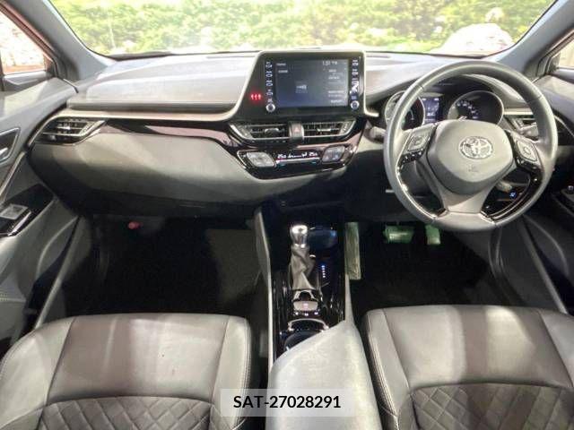 Toyota C-HR 2020-12 218363-1