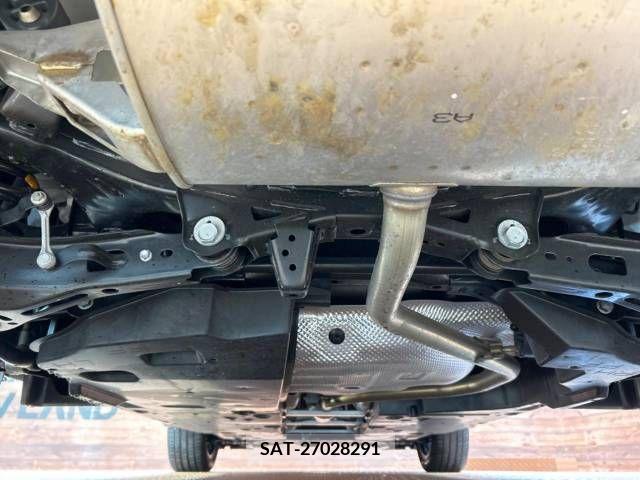 Toyota C-HR 2020-12 218363-18
