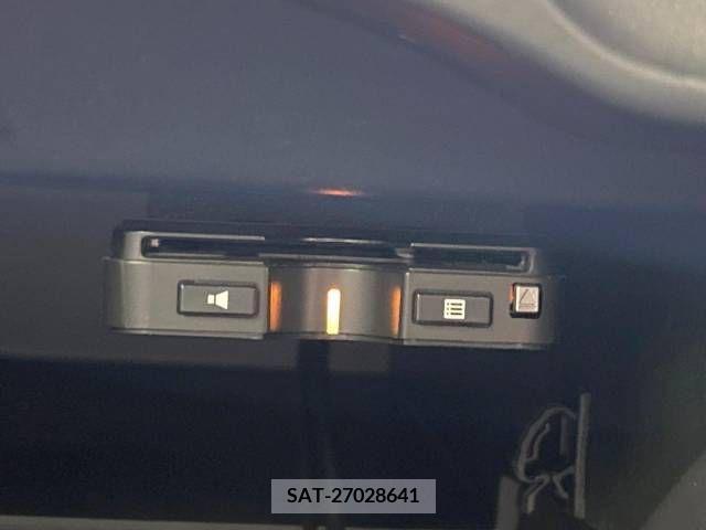 Nissan NOTE 2018-12 378216-4