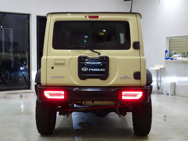 Suzuki JIMNY SIERRA 2018-07 188845-5