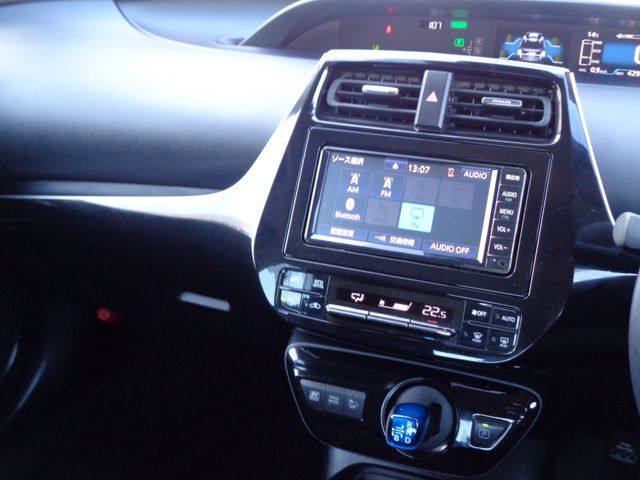 Toyota PRIUS 2019-06 24312-24