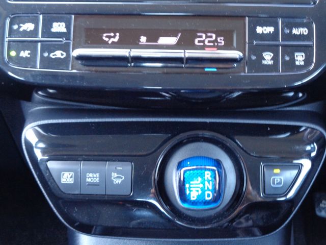 Toyota PRIUS 2019-06 24312-8