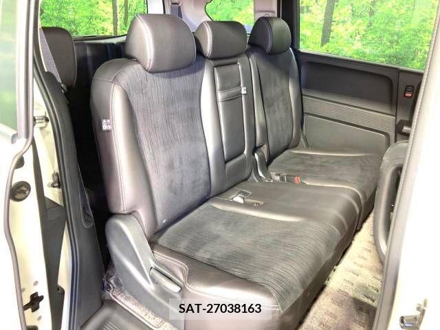 Honda FREED HYBRID 2012-08 255231-8