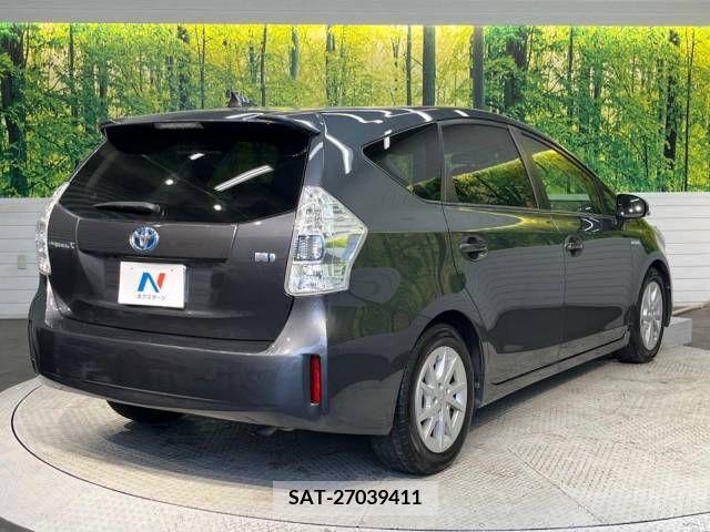 Toyota PRIUS ALPHA 2012-08 282495-17