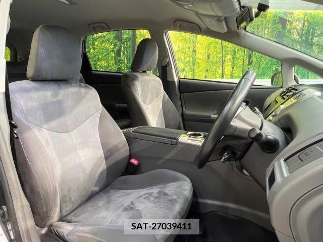 Toyota PRIUS ALPHA 2012-08 282495-8