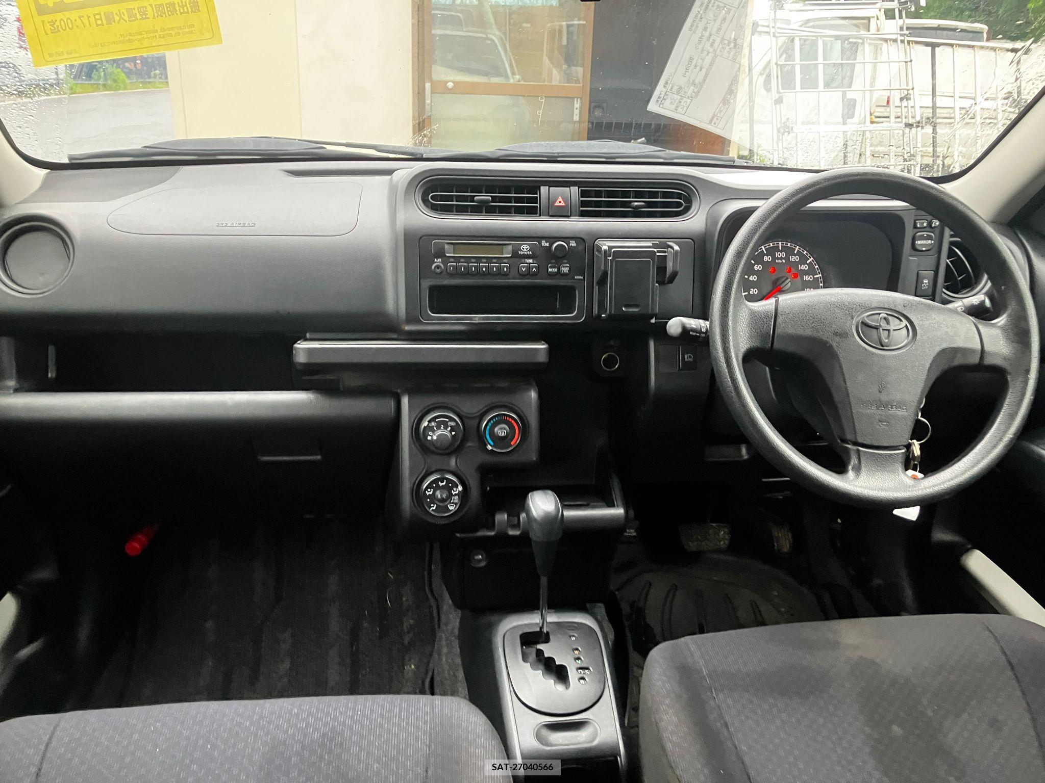 Toyota PROBOX VAN 2018 258420-12