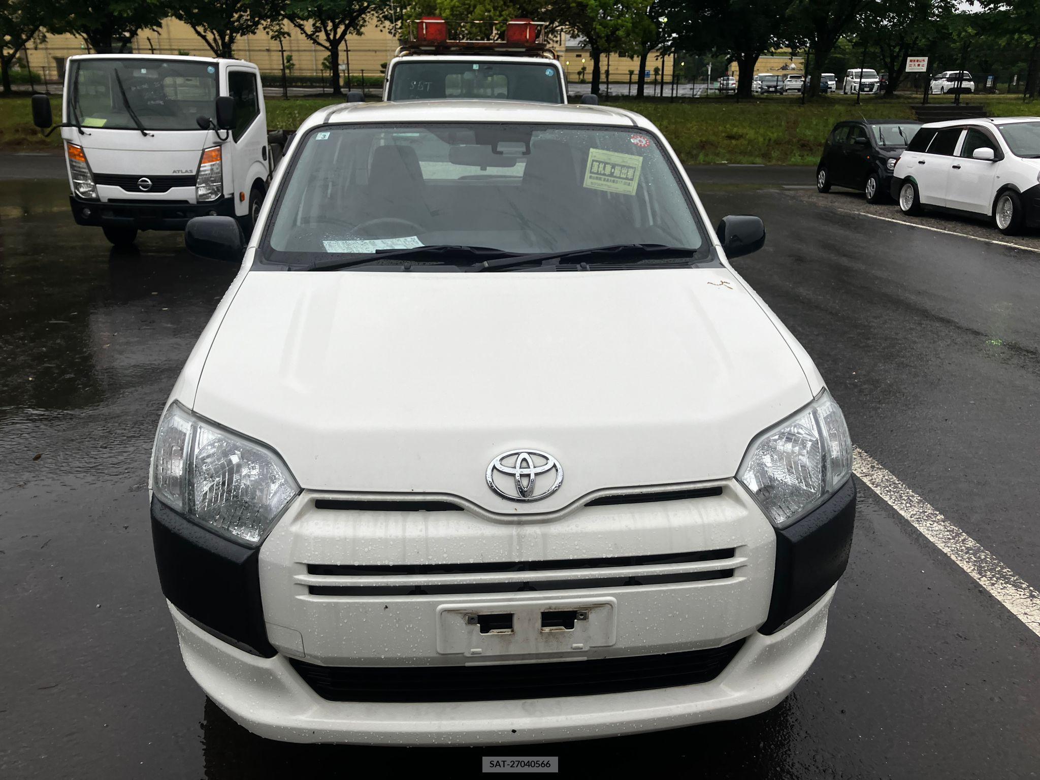 Toyota PROBOX VAN 2018 258420-4