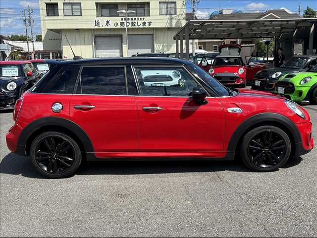 Bmw MINI 2017-02 11882-11