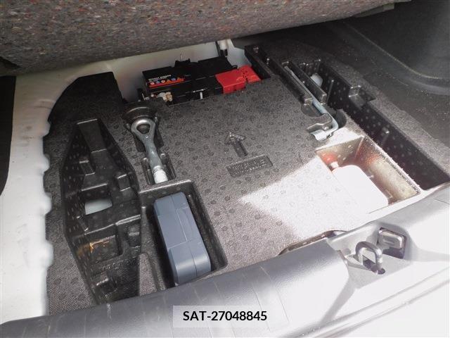 Nissan KICKS 2021-07 274422-11
