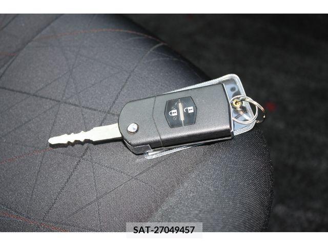 Mazda DEMIO 2013-06 214076-21